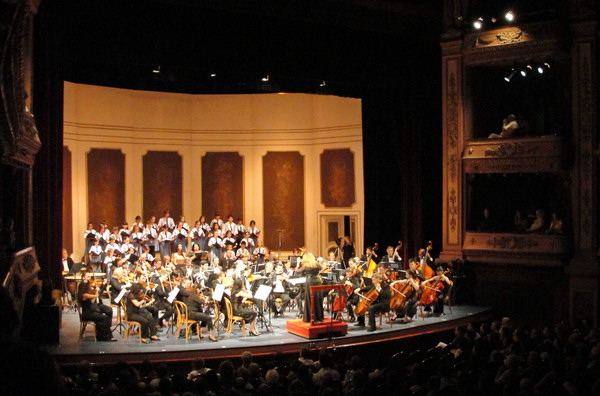 Teatro Avenida-Concierto 2012